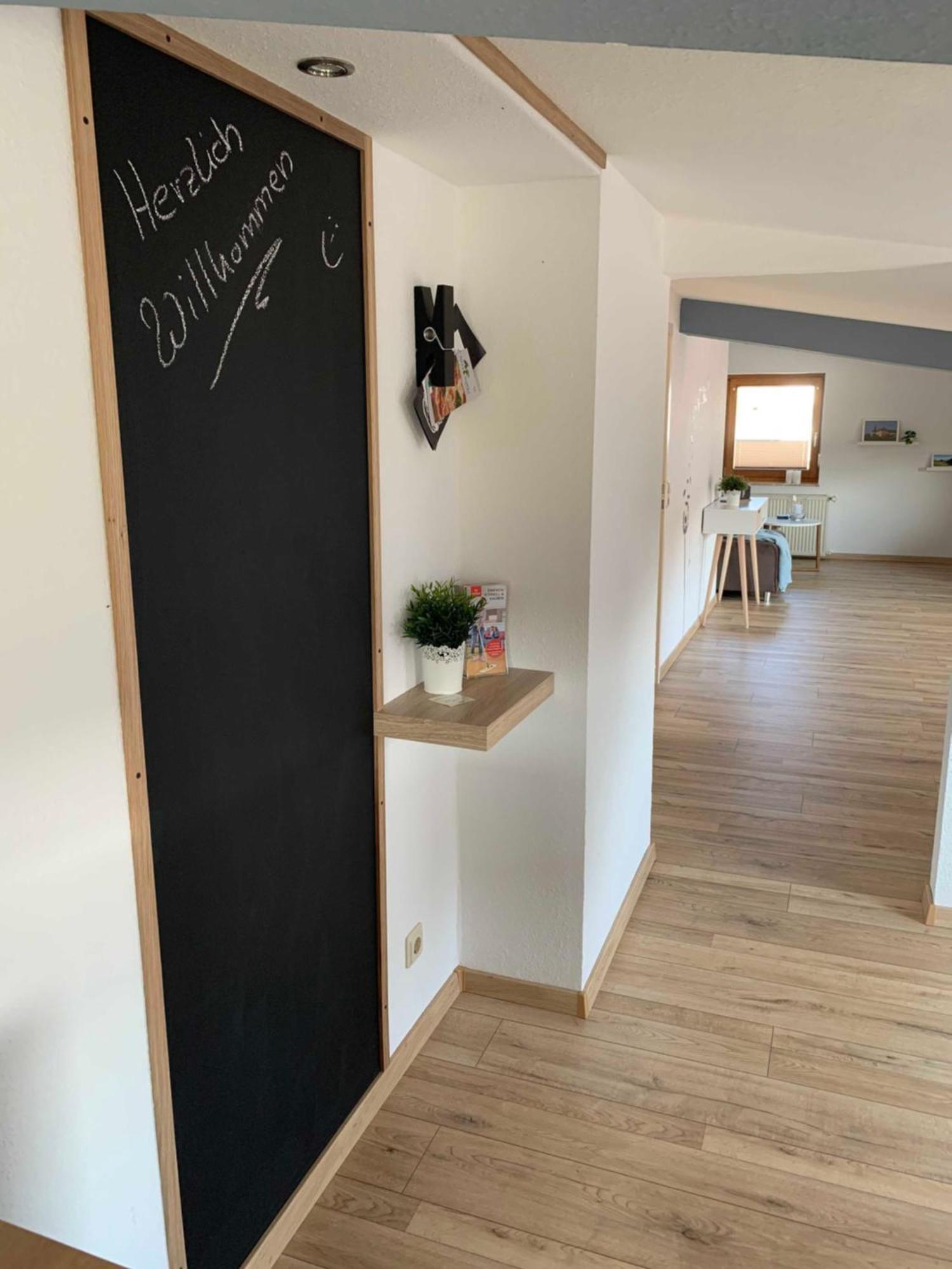 Ferienwohnung In Den Wiesen Albertshausen ภายนอก รูปภาพ