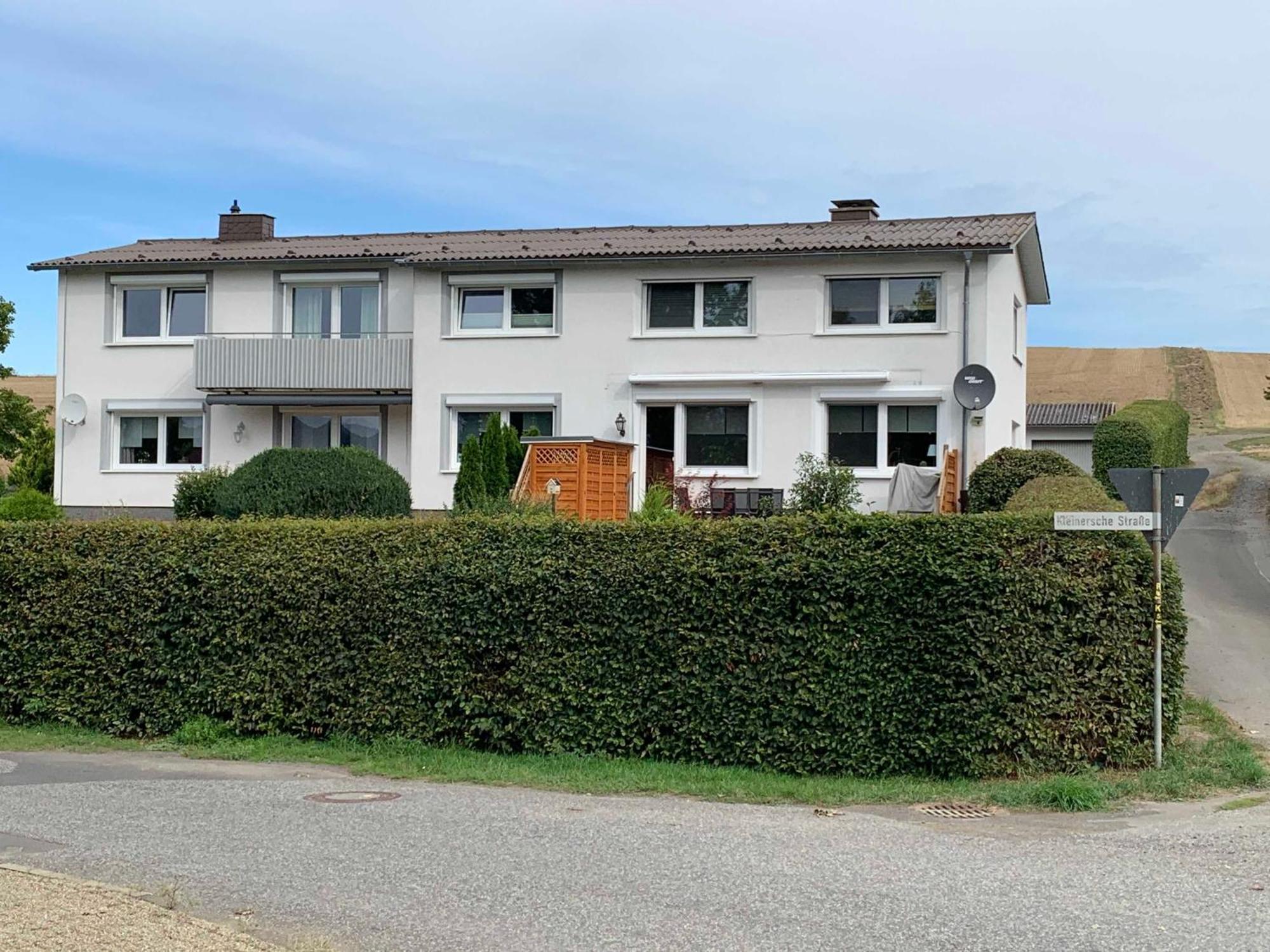Ferienwohnung In Den Wiesen Albertshausen ภายนอก รูปภาพ