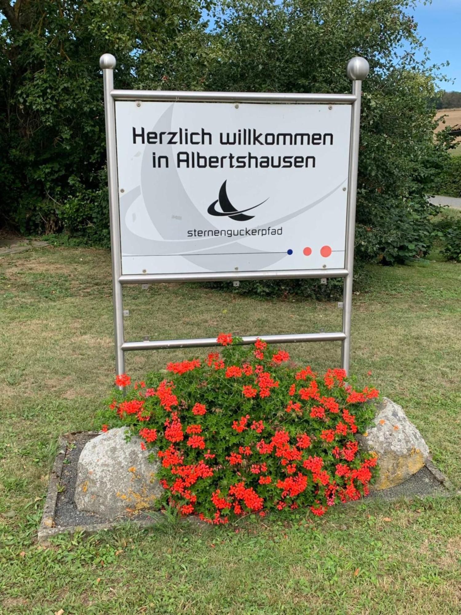 Ferienwohnung In Den Wiesen Albertshausen ภายนอก รูปภาพ